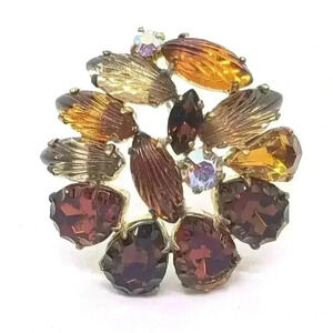 Vintage Brooch RARE Cut Scalloped Rhinestones Molded Glass Flower Gold Wash